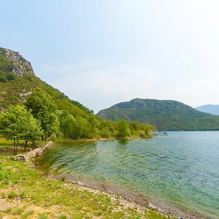 Holiday home Ujevara E Drinit - Bishaj Shkoder