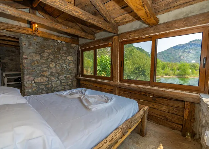 Ujevara E Drinit - Bishaj Casa de Férias *