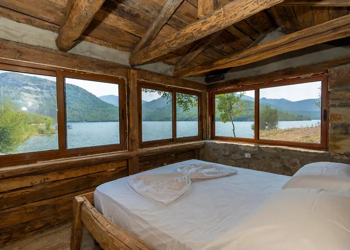 Ujevara E Drinit - Bishaj Shkodër